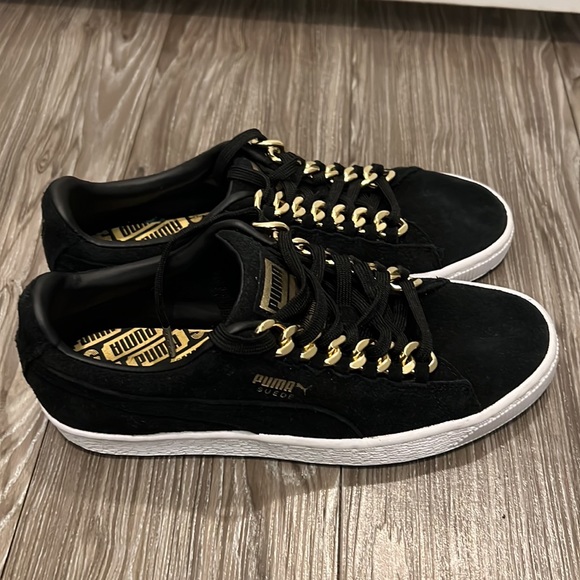 PUMA SUEDE CLASSIC X CHAIN. Size 5.5 Men - Picture 3 of 9